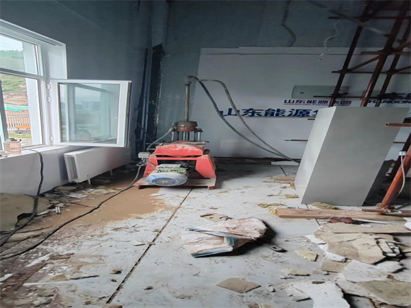 志丹地基基础下沉墙体裂缝加固注浆顶升施工